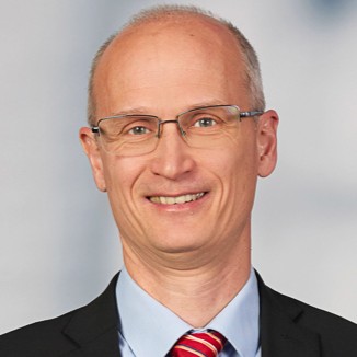 Andreas Emmert, CFA, CIA