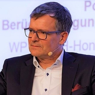 Prof. Dr. Andreas Schüler
